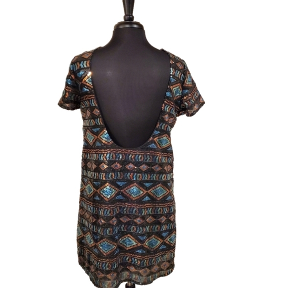 Show Me Your Mumu Sequin Dress EUC Size Medium Open Back PTP 19 - Picture 3 of 4